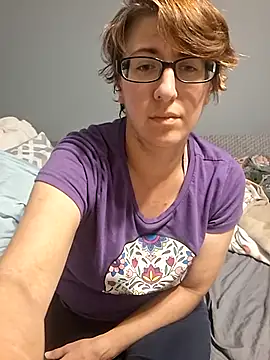 Snapshot of MsPink_Flamingtoes544 chatting on October 21, 7:53 am MsPink Flamingtoes544 online show from October 21, 7:53 am