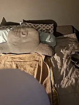 Snapshot of MsPink_Flamingtoes544 chatting on December 3, 11:19 am MsPink Flamingtoes544 online show from December 3, 11:19 am