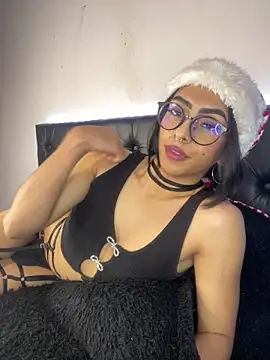 Skyler  blue4 online show from December 27, 7:24 pm