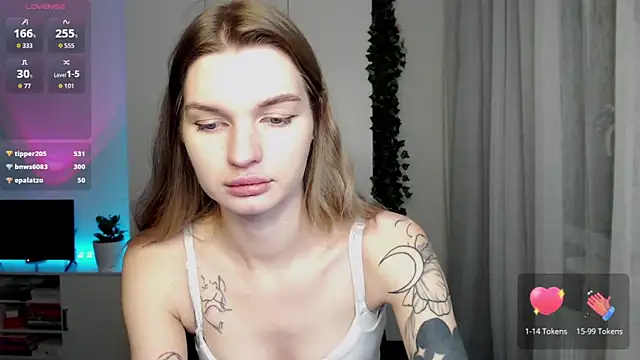 Snapshot of lounahyan chatting on November 2, 4:37 am lounahyan online show from November 2, 4:37 am