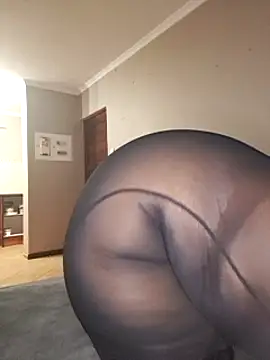 Snapshot of thicktash chatting on March 16, 3:58 am thicktash online show from March 16, 3:58 am