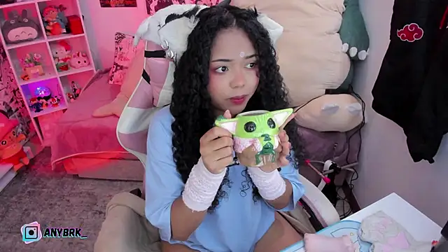 anyburkee online show from October 22, 12:11 am