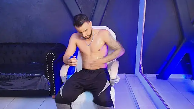 JackBlanco  online show from February 20, 8:36 pm