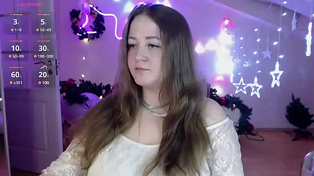 Snapshot of LizzyShine chatting on December 26, 10:52 pm LizzyShine online show from December 26, 10:52 pm