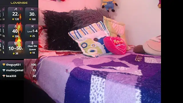 Snapshot of lorenitha_20 chatting on October 30, 3:13 pm lorenitha 20 online show from October 30, 3:13 pm