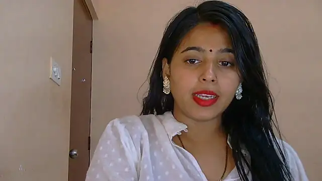 Snapshot of Sweet-Rani chatting on November 29, 4:21 pm Sweet-Rani online show from November 29, 4:21 pm
