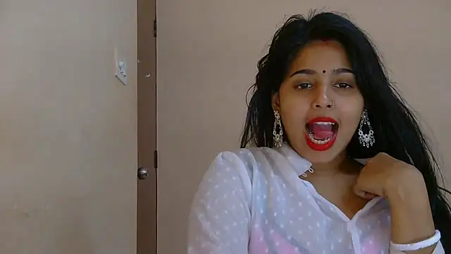 Snapshot of Sweet-Rani chatting on December 15, 5:39 pm Sweet-Rani online show from December 15, 5:39 pm