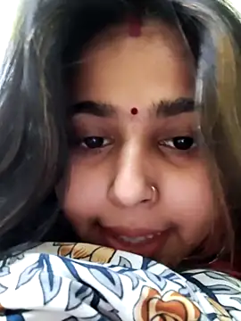 Snapshot of Sweet-Rani chatting on April 17, 1:36 pm Sweet-Rani online show from April 17, 1:36 pm