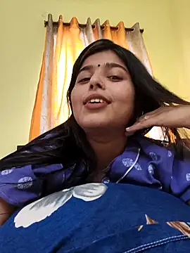 Snapshot of Sweet-Rani chatting on April 19, 10:25 am Sweet-Rani online show from April 19, 10:25 am