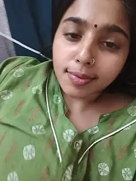 Snapshot of Sweet-Rani chatting on May 13, 5:54 pm Sweet-Rani online show from May 13, 5:54 pm