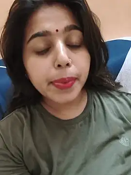 Snapshot of Sweet-Rani chatting on May 21, 5:20 pm Sweet-Rani online show from May 21, 5:20 pm