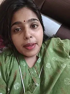 Snapshot of Sweet-Rani chatting on July 8, 6:01 pm Sweet-Rani online show from July 8, 6:01 pm