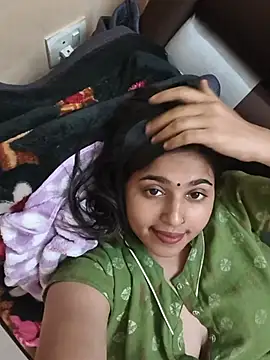 Snapshot of Sweet-Rani chatting on July 27, 6:15 pm Sweet-Rani online show from July 27, 6:15 pm