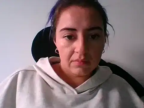  karlie kloss  online show from December 26, 10:31 pm