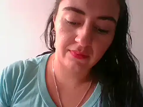  karlie kloss  online show from February 1, 8:58 pm