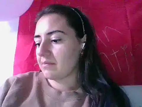  karlie kloss  online show from February 21, 10:48 pm