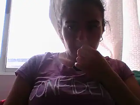  karlie kloss  online show from March 17, 4:43 pm