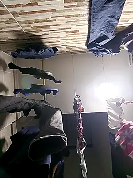 Snapshot of MirandaSoto chatting on November 29, 4:59 am MirandaSoto online show from November 29, 4:59 am