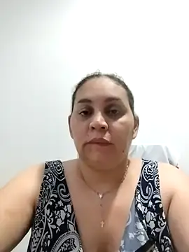 Snapshot of MirandaSoto chatting on July 26, 4:53 am MirandaSoto online show from July 26, 4:53 am