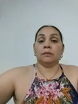 Snapshot of MirandaSoto chatting on July 28, 4:30 am MirandaSoto online show from July 28, 4:30 am