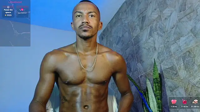 Snapshot of mikejaybra chatting on November 5, 6:13 am mikejaybra online show from November 5, 6:13 am