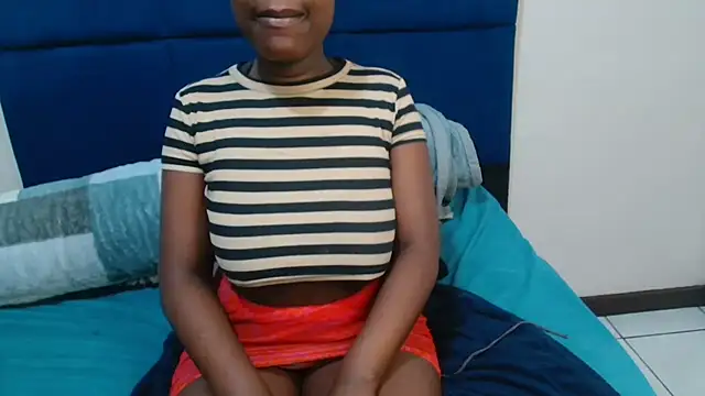 MilkyTitties online show from July 12, 9:22 am