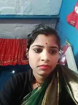 Snapshot of Nisha_Cute chatting on July 9, 3:32 am Nisha Cute online show from July 9, 3:32 am