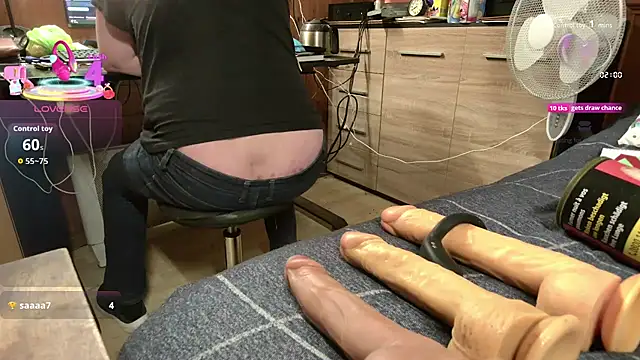 misteryman1956 online show from September 13, 5:51 am