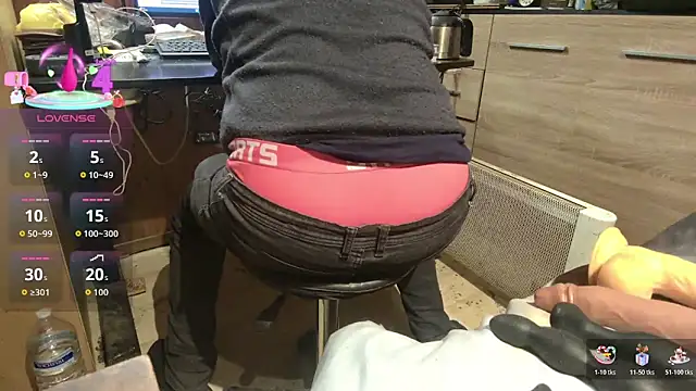 misteryman1956 online show from March 1, 8:05 am