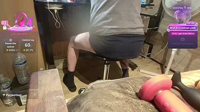 misteryman1956 online show from July 28, 6:09 am