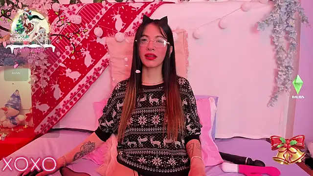 Snapshot of lauren_evans96 chatting on December 28, 3:04 am lauren evans96 online show from December 28, 3:04 am