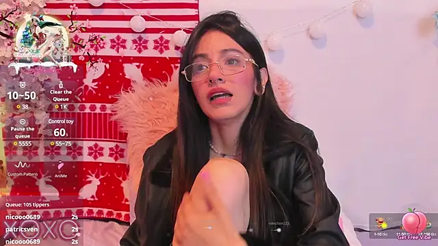 Snapshot of lauren_evans96 chatting on December 29, 9:06 am lauren evans96 online show from December 29, 9:06 am