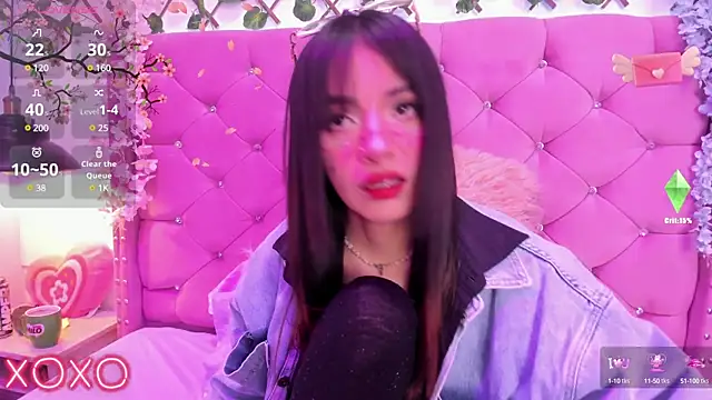 Snapshot of lauren_evans96 chatting on January 9, 3:15 am lauren evans96 online show from January 9, 3:15 am