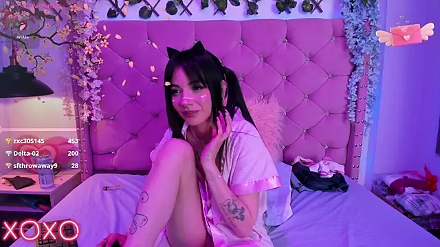 Snapshot of lauren_evans96 chatting on January 14, 9:35 am lauren evans96 online show from January 14, 9:35 am