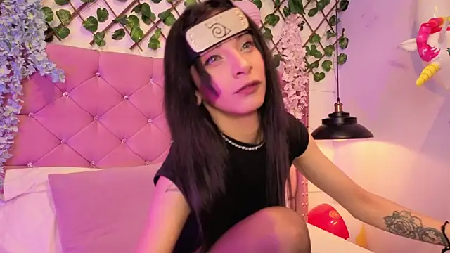 Snapshot of lauren_evans96 chatting on October 31, 4:13 am lauren evans96 online show from October 31, 4:13 am