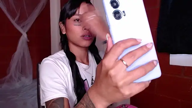 Priyalakshmi  online show from November 22, 12:48 pm