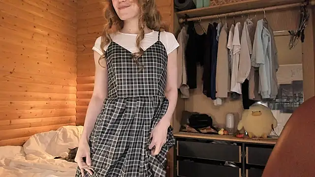 Snapshot of such_juicee chatting on December 3, 1:08 am such juicee online show from December 3, 1:08 am