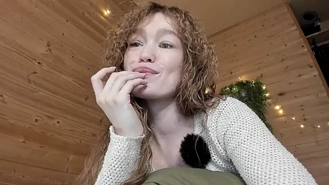 Snapshot of such_juicee chatting on February 2, 1:19 pm such juicee online show from February 2, 1:19 pm