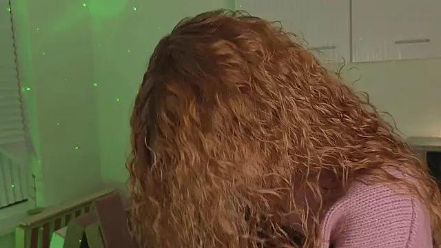 Snapshot of such_juicee chatting on March 13, 5:07 pm such juicee online show from March 13, 5:07 pm