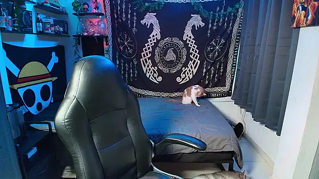 kairozz online show from February 18, 8:05 pm