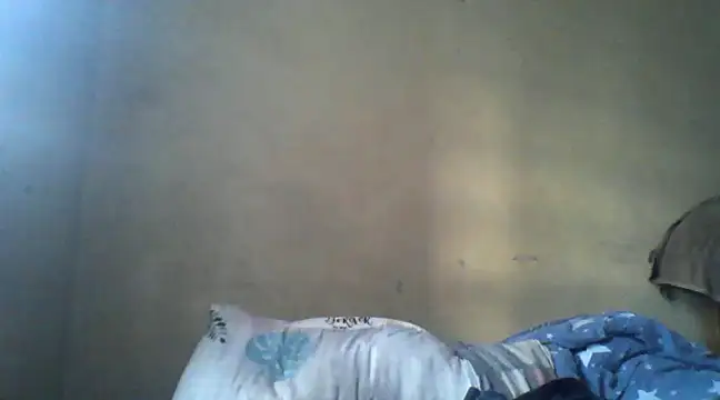 Snapshot of Horny-slut_ chatting on January 31, 3:22 pm Horny-slut online show from January 31, 3:22 pm