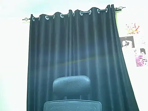 Horny-slut  online show from April 22, 7:11 am