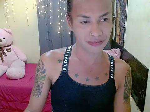 Snapshot of Indaypakay_ts chatting on October 5, 9:56 pm Indaypakay ts online show from October 5, 9:56 pm