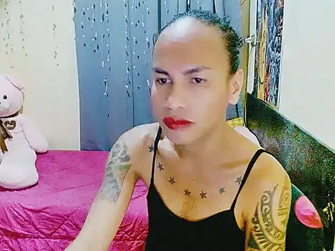 Snapshot of Indaypakay_ts chatting on October 24, 5:15 am Indaypakay ts online show from October 24, 5:15 am