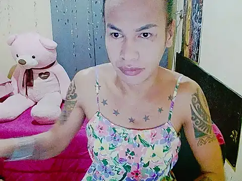 Snapshot of Indaypakay_ts chatting on November 8, 9:35 pm Indaypakay ts online show from November 8, 9:35 pm