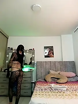 Snapshot of yeibles chatting on October 14, 8:09 pm yeibles online show from October 14, 8:09 pm