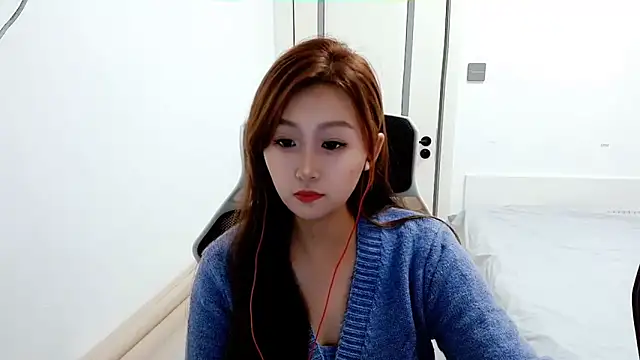 Snapshot of zhenzhen999 chatting on October 25, 9:39 am zhenzhen999 online show from October 25, 9:39 am