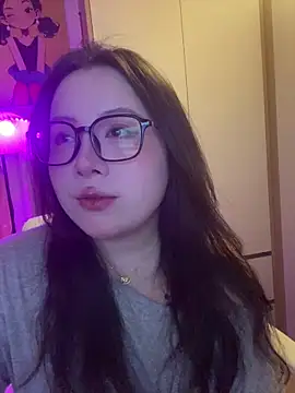 lih218866 online show from March 10, 2:44 pm