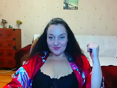 Snapshot of Alice3694 chatting on November 4, 6:56 am Alice3694 online show from November 4, 6:56 am