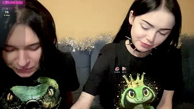 Snapshot of SIBBLlnGraypac chatting on January 2, 3:40 pm SIBBLlnGraypac online show from January 2, 3:40 pm